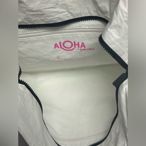 Aloha Collection Tripper - Picture 7 of 10